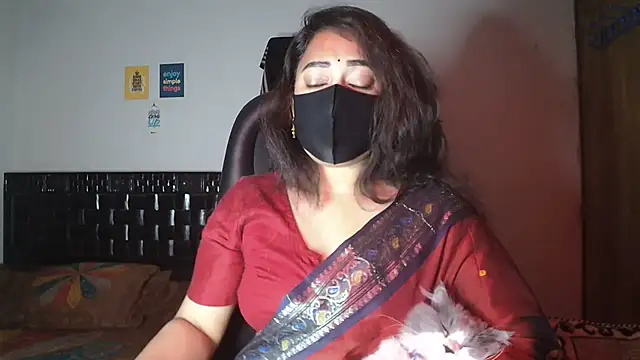 queen_angel67 webcam