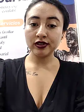 _Sarah-Office1 from StripChat is Freechat