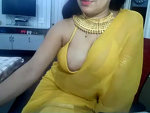 yourradhika webcam