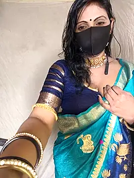 Lovely12streaming webcam