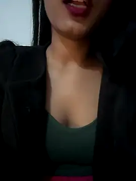 Webcam Model (Brown_hotgirl)  is live.Free join now!