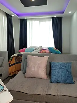 Webcam Model (evasweett__) is live