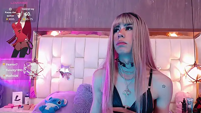 foxxy_doll - Foxxy_Doll's free webcam - UK Sex Cams