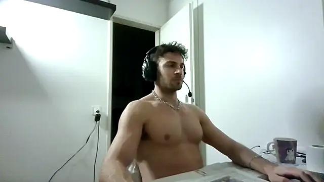 alpha-hunk webcam
