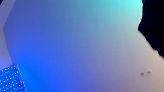 Longdongsilver_323 webcam