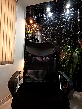 rafael_mendezz (M young) - 5 days without cumming, u meke my cum?