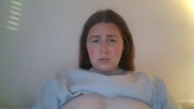 CherryJuneExperience webcam