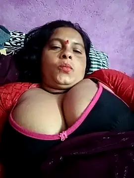 Hot_komal1