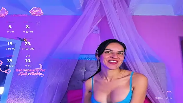 karol_rose (Ask my age) - make vibrate my domi in my clit