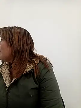 vanessa__01 (F mature) - I mount my dildo cowgirl style 🥵💦🍆