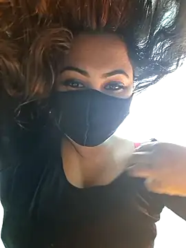 Webcam Model (Bristy-) is live