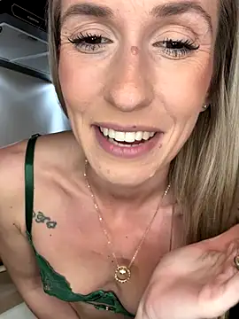 lola_tentatiion webcam