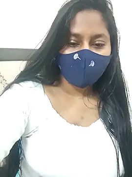 Shy_Peehu webcam