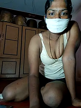 Webcam Model (Tamil_Kavitha) is live