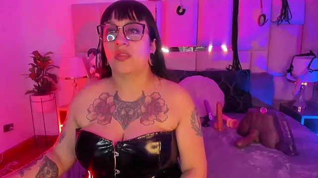 Violett_Sinclair webcam