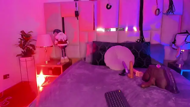 Violett_Sinclair webcam