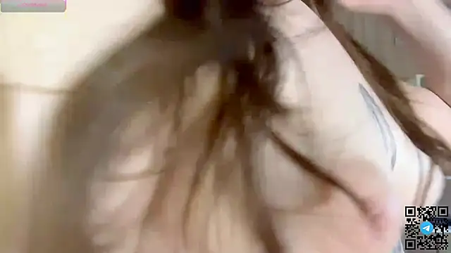 rinamodel (F teen) - rub my pussy