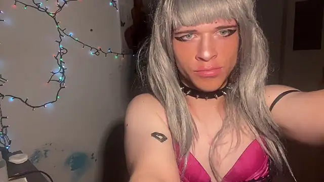 emilydee666 webcam