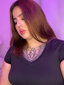 ValerieHilton webcam