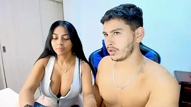 sophia_and_alex webcam