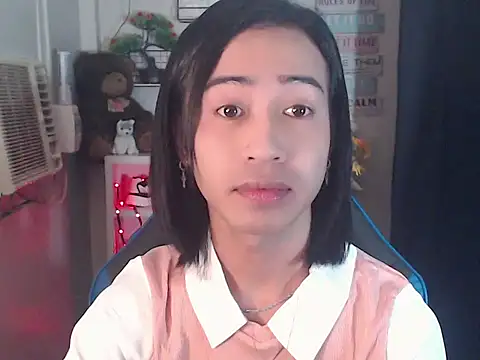 miracle_thebrat - Miracle_TheBrat's free webcam - UK Sex Cams