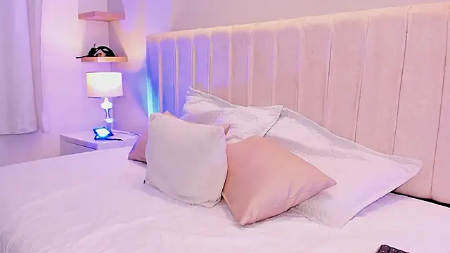 Live Sex Chat with manyaa_ (@manyaa_)