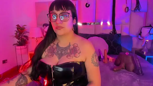 Violett_Sinclair webcam