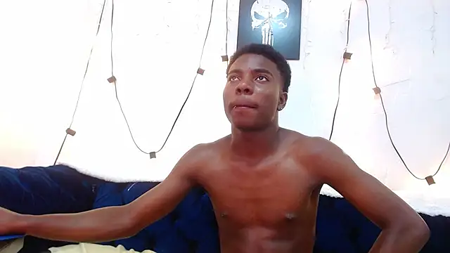 NoahJhonson69 webcam