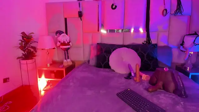 Violett_Sinclair webcam