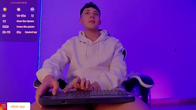 oliver_kyy webcam