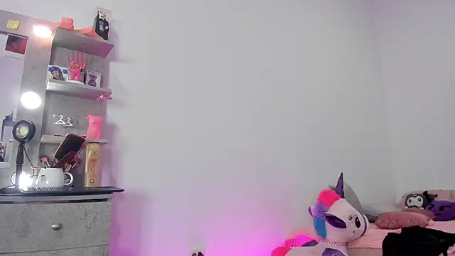 YouliteSllut2 webcam