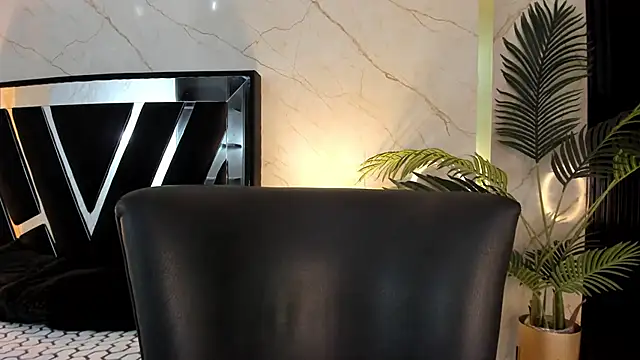 Sophie_Calloway webcam