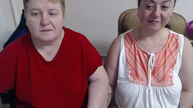 Bertie_Adeline webcam