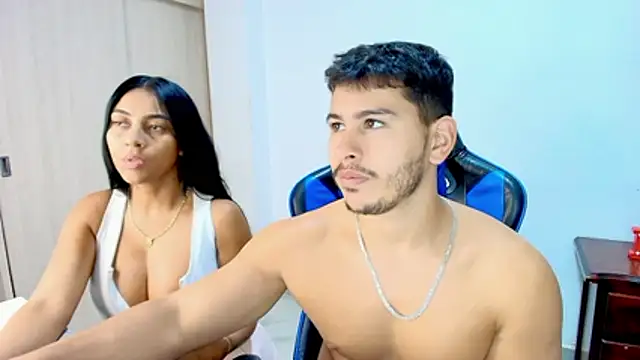 sophia_and_alex webcam