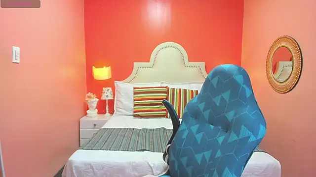 nora_temptress webcam