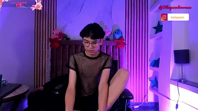 SthepanodiMonaco webcam