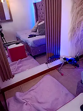 Abbie_Roberts__ webcam