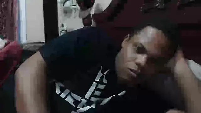 sanjaye33 webcam
