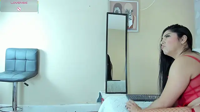 isabella_milf_ webcam