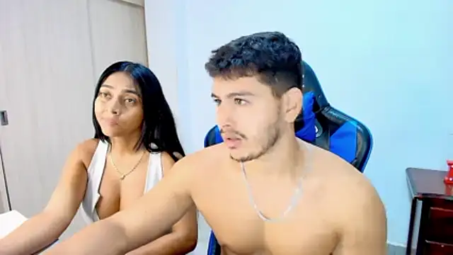 sophia_and_alex webcam