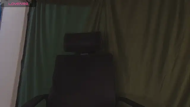 Scarlett_crastrawberry webcam