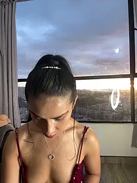 Webcam Model (Nikothyna)  is live.Free join now!