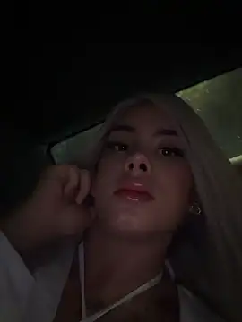 YouCandiSumisa webcam