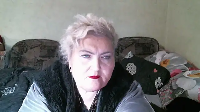 Lana555's Stripchat show and profile