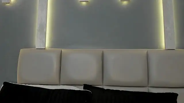 NaughtyNebula webcam