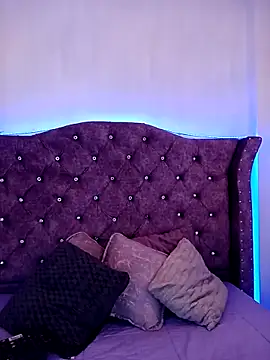 Abbie_Roberts__ webcam