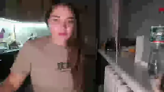 delightful_sofi webcam