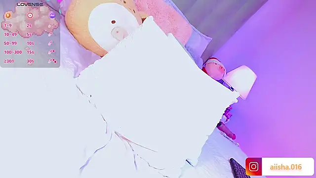 AiishaRose webcam