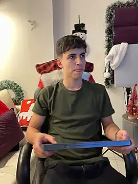 AdrianRinaldi webcam