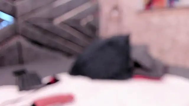 sasha_brownie__ - SASHA_BROWNIE__'s free webcam